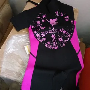 2MM短袖童装潜水服批发加工 童装潜连体式氯丁橡胶 脖子带魔术扣