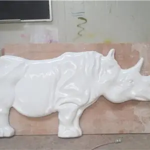 ������Ͳ����ֵ��߷��溣�������ģ�ͺ��������װ��FRP�ڼ�