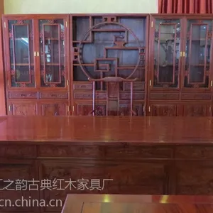 大气稳重古典书房装饰品
