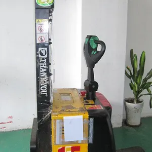 �㶫�ܱߵͼ����۶���1.5T3��ȫ�綯���̶Ѷ⳵