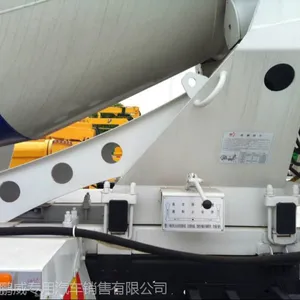 供应一辆东风搅拌车***多少钱