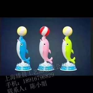 玻璃钢工艺品园林景观美陈雕塑道具彩绘海豚雕刻摆件商场摆设卡通