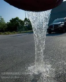 广场透水性路面做法_透水混凝土粘接料