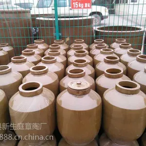 供应100公斤酒坛图片价格，厂家直接发绝不含金属物质和化学物质，******不浸不漏的发酵缸