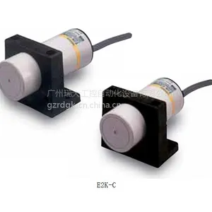 欧姆龙电容式长距型接近传感器E2K-C25ME1