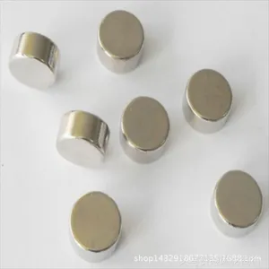 热销钕铁硼强磁 ***磁铁 镀锌圆片磁钢 镀镍圆环形磁铁