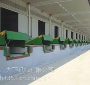直销固定式登车桥、升高调节板、度调节板、装卸货平台量大从优、***