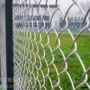 广西体育场围网南宁宝誉运动场勾花网设计生产