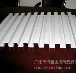 ��Ӧ����װ�λ�ǽ������Ļǽ�����������������ͺ�Ļǽ���幫˾
