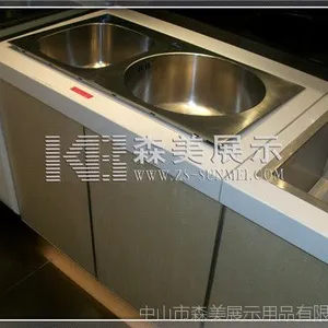 厨房不锈钢水槽水龙展柜 厨卫专卖店体验柜
