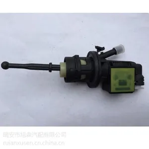 供应大众速腾奥迪A3/TT斯柯达明锐塑料离合器总泵1K0 721 388K