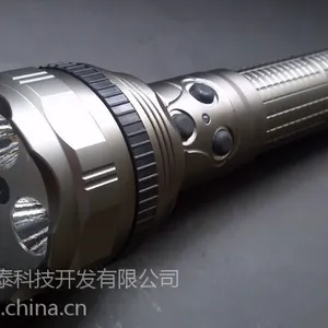 供应强光高清摄像手电筒