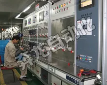 奔龙自动化塑壳断路器半/自动延时检测生产线