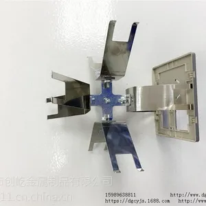 喷塑橡胶漆弹性片 方铁管连接件固定 不锈钢管加工 自动喷涂夹具