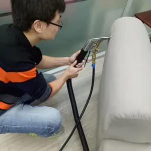 青岛唯尔雅专业清洗地毯提供地毯沙发清洗服务