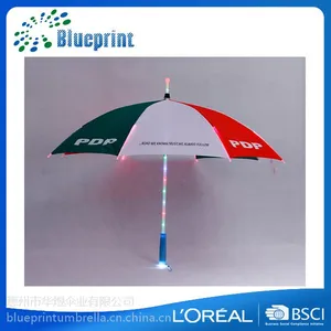深圳雨伞厂家 华煜定制亚克力LED直杆伞手开灯光雨伞可印logo