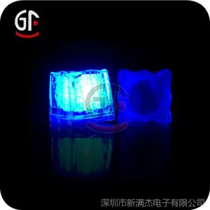 长期大量供应 发光冰块 闪光冰块 单灯冰块 圣诞节用品