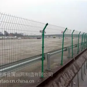 建涛丝网公路护栏网全国价格***