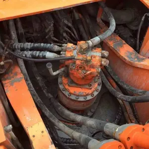 低价转让13年原装进口卡特320C,机子新车况好,欢迎来电咨询