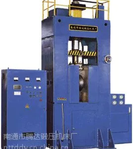 腾达牌稀土永磁成型液压机---助你飞黄腾达!