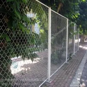 供应勾花网/PVC勾花网/包塑勾花网/护栏网勾花网