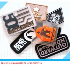 塑料标签 硅胶标牌 PVC软胶章 塑料吊牌 鞋标厂家 专业定制胶章厂家