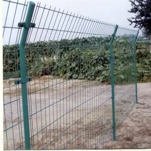 高速路防护栏 体育围栏网 车间围栏网