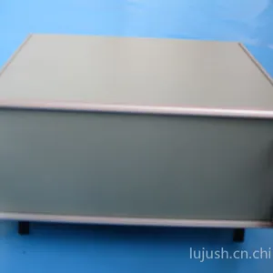 供应专业定制铝框架铁皮机箱180*360*400mm