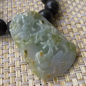 特色双彩飘花喜上眉梢挂件 正品缅甸翡翠吊坠