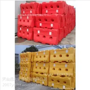 供应供应高品质高围栏三孔水马