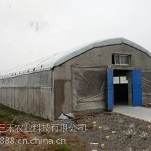 河北承德新型钢架养鸡温室大棚建设案例--潍坊三禾农业【0536-8700081】