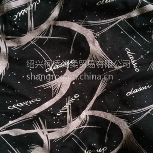 供应各种规格的针织人棉氨纶染底雕印汗布 内裤内衣面料
