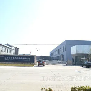 供应湖南太阳能路灯5-6米免费维修