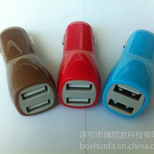 供应供应高性价比鸭嘴车充,双USB,充电电流2100mA