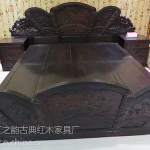 庄重中洋溢着时尚的家具床