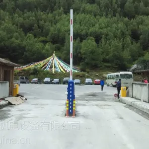 停车场管理系统、拼接屏、升降柱、车牌识别一体机、工地门禁系统、道闸