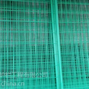 框架护栏网 园林隔离栏 铁丝网围栏 钢丝网
