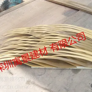 供应2015年新型仿真茅草,仿真稻草,塑料茅草,人造茅草,屋面茅草, 铝制茅草
