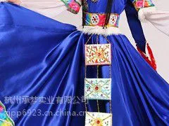 想买前卫藏族服饰,就到卓简民族服饰 民族服饰