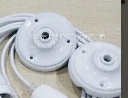 厂家直销陶瓷吸顶 灯饰套件 简约时尚陶瓷吸顶