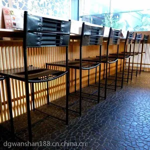 供应丸善 欧式木纹风格寿司输送设备 旋转火锅输送带 麻辣烫厨房传菜传送带