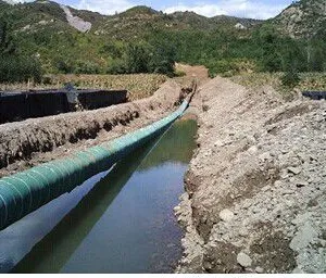 Pipeline Rock Guard Shield