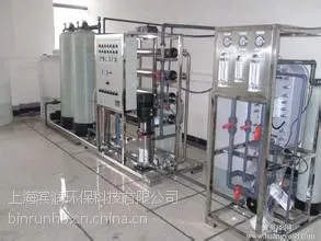 每小时100桶桶装水设备 桶装水厂全自动生产线 小型桶装水设备厂家