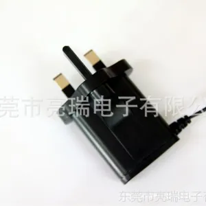 大量供应迷你型英规BS插墙式开关电源