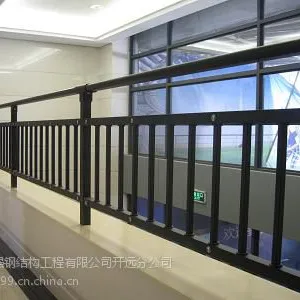 云南万强钢结构工程有限公司开远分公司供应红河州锌钢阳台栏杆