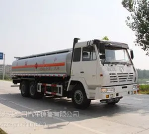 陕汽德龙油罐车