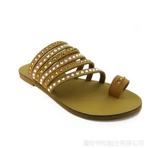 广东伟松鞋业欧洲站 时尚平跟拖鞋女新款镶钻套拇趾休闲大码女式拖鞋产地货源