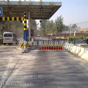 新型液压翻板路障机安全防恐