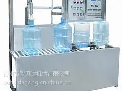 潍坊小瓶水灌装机哪家好|青州小瓶水灌装设备