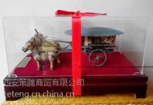 仿古铜车马摆件 西安铜车马纪念品 陕西八分之一铜车马销售